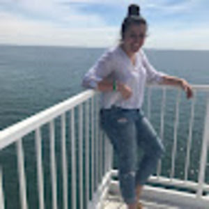 Meet your Posher, Brooke